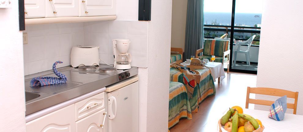 Field Aparthotel