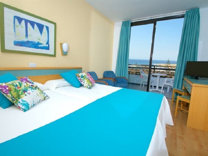 Field 3* Playa del Inglés