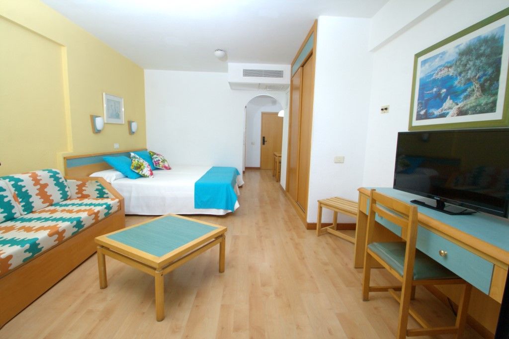 Field 3* Playa del Inglés
